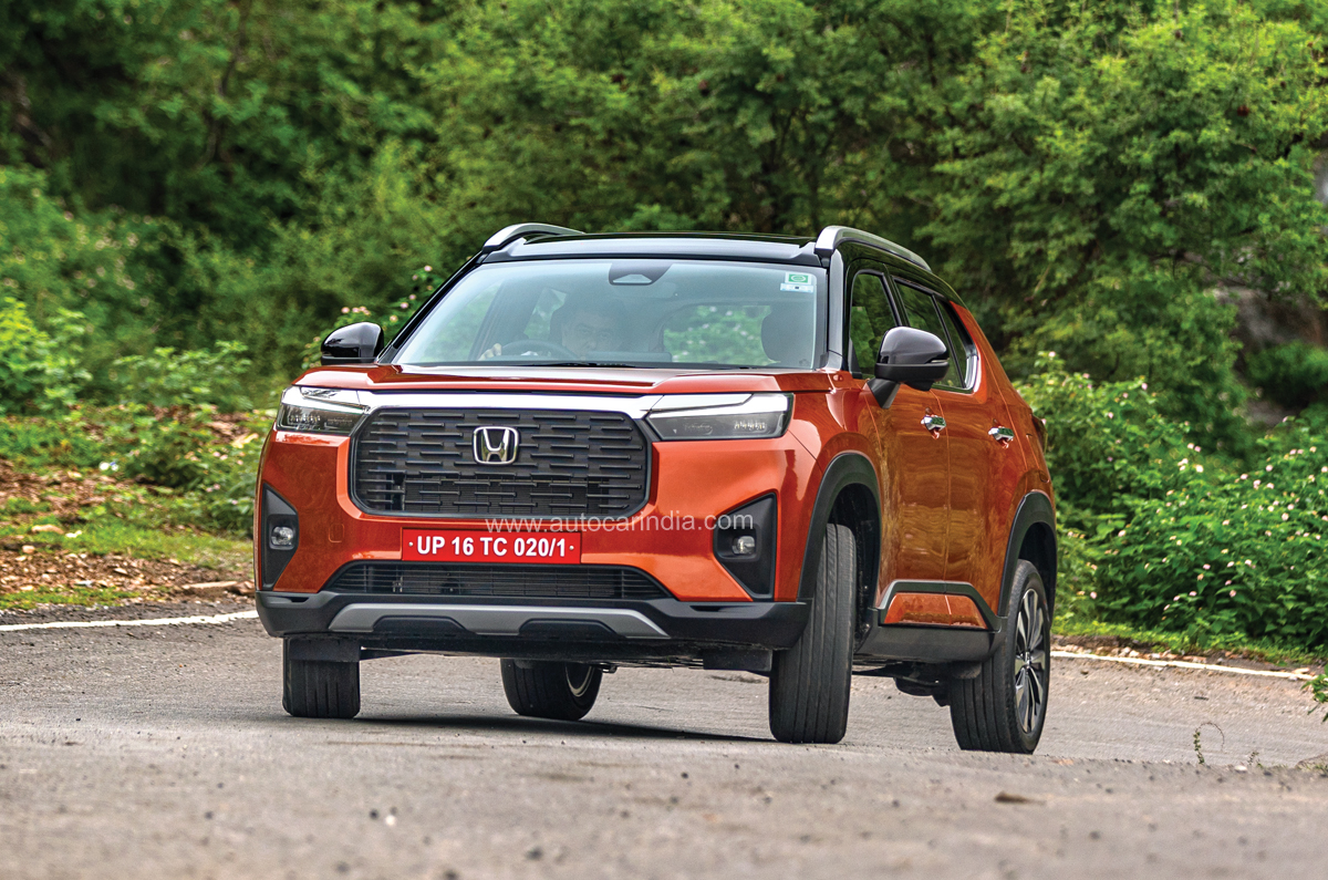 होंडा एलिवेट कॉर्नरिंग